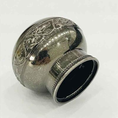 中国 注文の球のタイプ創造的なZamakかアルミニウム物質的な香水瓶の帽子 販売のため