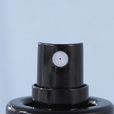 China Cabeza de espray de empaquetado de la botella de la cubierta completa de la botella de la tinta principal cosmética negra de la bomba en venta