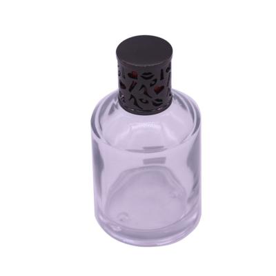 China Super Zamac Custom Perfume Bottle Caps Simple And Shiny In Various Colors for sale