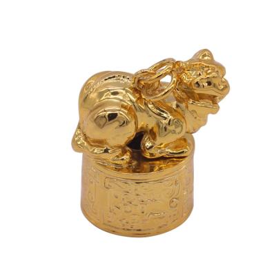 China Design Size Neck 22mm Perfume Bottle Caps Animal Metal Perfume Tops for sale