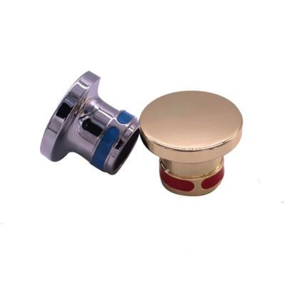 China Zinc Alloy Gold Crown Perfume Bottle Caps Custom Luxury Decorative for sale
