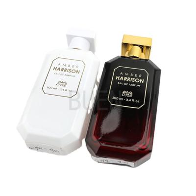 China Customized Classic Smooth Square Perfume Bottle For Daily Usage à venda