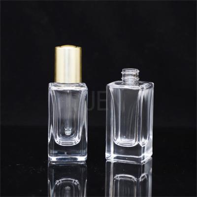 China Cristal de botellas del dropper del claro de Transprent del cuadrado 10ml con el casquillo blanco 30ml en venta
