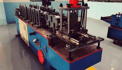 China Roller Shutter Cold Roll Forming Machine for sale