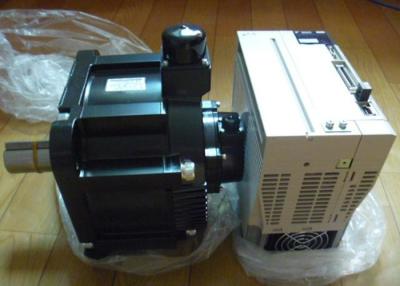 China 2900W Power Industrial Servo Motor Flange Mounting With 20 Encoder Bit Resolution SGMGV-44ADA21 for sale