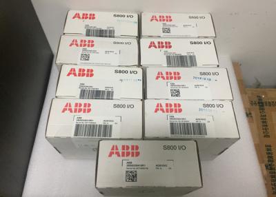 中国 ABBデジタル モジュールAO810のアナログ出力1x8はAO810V2 3BSE038415R1 S800入力/出力モジュールを運びます 販売のため