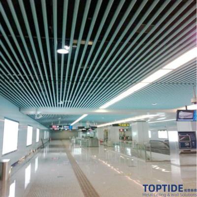 China Interior Architectural Timber Slat Metal Panel Decorative Suspended Baffle Ceiling Installation for sale