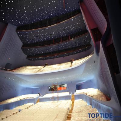 China Telhas suspendidas acústicas curvadas onduladas personalizadas teatro da ópera do teto do metal do teto perfurado de alumínio à venda