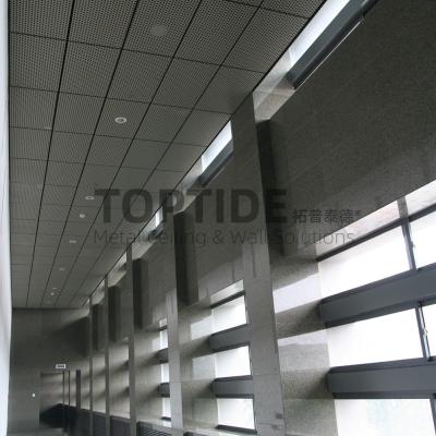 China Suspended Square 600mm Decorative Drop Ceiling Tiles Soundproofing Metal for sale