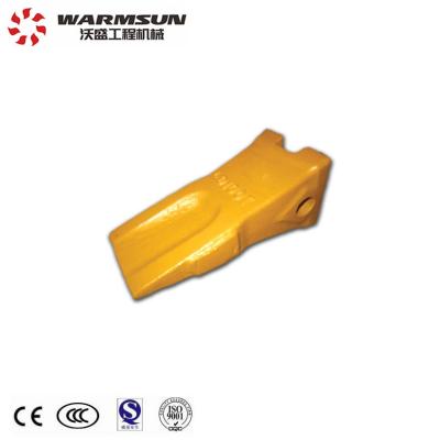 Cina 12076847 pezzo fucinato ad alta resistenza di Bucket Teeth SY135.3.4-2 dell'escavatore 52HRC in vendita