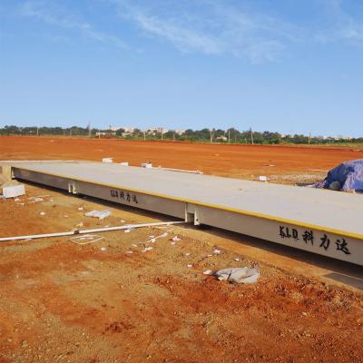 Chine Le pesage du camion industriel de système de gestion mesure le pont à bascule de véhicule lourd de 100 tonnes avec RS232/485 à vendre