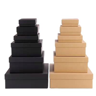China Tamaño personalizado Embalaje de zapatos Caja rectangular Forma para envío en venta