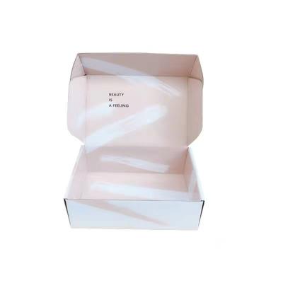 Cina Logo personalizzato Folded Shoe Box corrugato Spedizione Imballaggio regalo in vendita