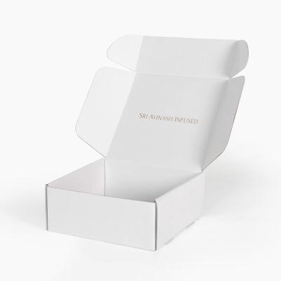 Китай Оптовая логотипа Почтовая упаковка по заказу Маленькая складная карточная коробка Белая коробка упаковки Картонная коробка продается