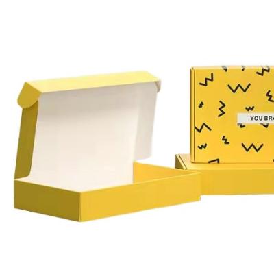 China Caja de envío de cartón corrugado de color con logotipo impreso en venta