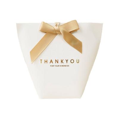 China Customised Size Thank You Gift Bags Corrugated Paper For Wedding Guests for sale