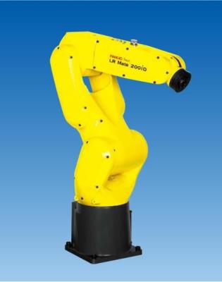 China Fanuc Small Robot Arm 6 Axis Fanuc LR MATE 200iD/7H Load 7KG Arm Extension 717mm for sale