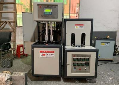 China Linha de produção de enchimento de sopro da máquina da garrafa plástica semi automática do ANIMAL DE ESTIMAÇÃO à venda