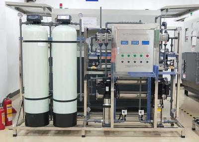 China Planta de tratamento da água Ultrapure industrial da purificação do RO dos filtros de água 500LPH para a diálise/laboratório/cosmético à venda