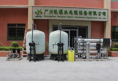 China Sistema de água potável da osmose reversa de SUS-316 12000lph para a filtragem subterrânea salgada e a dessanilização da água boa à venda