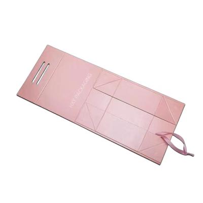China Caixas de presente dobráveis de fecho magnético rosa simples impressa com tampa de dobradiça à venda
