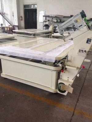 China Cierre el tamaño de la tabla de la máquina de coser 1800×1920 milímetro del borde de la cinta del colchón de la puntada en venta
