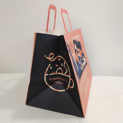 China Sacos de papel impressos feitos sob encomenda reciclados de Brown com punhos à venda
