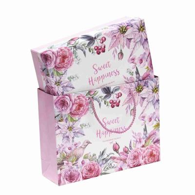 China 250gsm Cardboard Bouquet Pink Flower Paper Bag Printing With Handle for sale