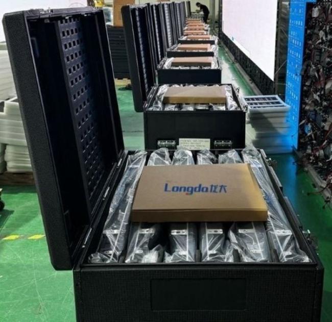 Packed LED Transparent Grille Screens in flight case