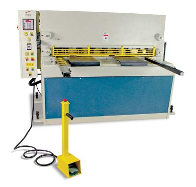 China 6mm 3200mm Industrial Hydraulic Guillotine Machine Metal Qc12k-6x3200 for sale