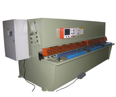 China Prensa de corte del corte de máquina de la chapa manual neumática 3200 milímetros en venta