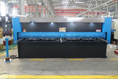 China máquina hidráulica da guilhotina de 8mm para a máquina de corte Qc12k-8x4000 da folha de metal à venda