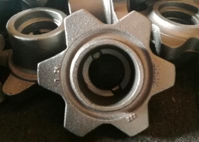 China Sand Casting Farm Machinery Parts Rear Hub With Ductilt Iron Material for sale