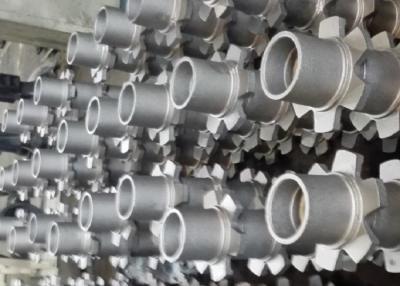China O OEM rodou as peças traseiras do ferro fundido do cubo das máquinas escavadoras à venda