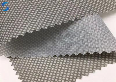 Chine Anti polyester 200D UV rayant le tissu Oxford 15x21 à vendre