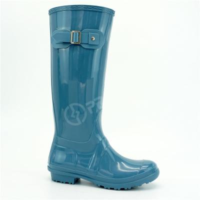 China Waterproof Knee High Rubber Boots , Non Slip Wellington Rain Boots for sale