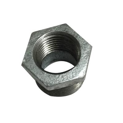 China Malleable Iron Hot Dip Galvanized Pipe Bushing Reducer Diameter 20MM for sale