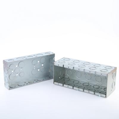 China Electrical Conduit Junction Box 1.60mm Thickness Silver Galvanized for sale