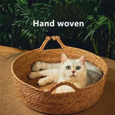 Chine Lit rouge en ligne universel de Pucat de villa de Chambre de Cane Cat Nest Dog Bed Rattan toute l'année Cat Supplies Cat House Pet à vendre
