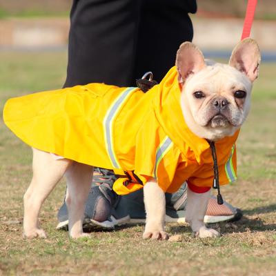 Chine Matériau étanche Pet Raincoat Poncho type Grand chien Vêtements pour animaux de compagnie Vêtements et accessoires à vendre