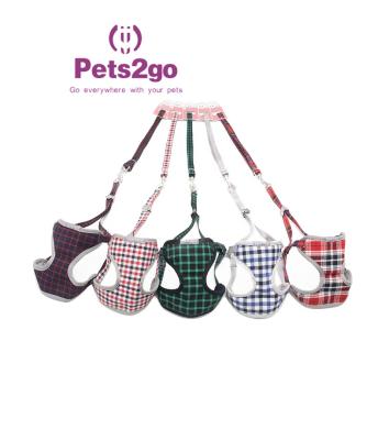中国 馬具の鎖はピンクの引き込み式犬の鎖を大きい犬のための6フィートの革犬の鎖の引き込み式の鎖置いた 販売のため