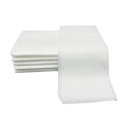 China Tasteless Nontoxic Beauty Shop Towels , 50gsm Disposable Shower Towels for sale