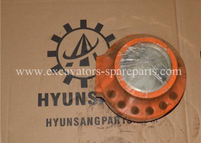 Chine Couverture 0667403 de cylindre hydraulique de Hitachi EX200-5 0854103 0891704 0894203 1016127 à vendre