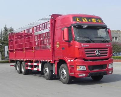 中国 Dayun heavy-duty cargo transport truck diesel four-axle 3 seats 8×4 manual transmission 50 tons 販売のため