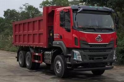 中国 Dongfeng Liuqi 8.5M Three Axle 3 Seater Rear Wheel Drive Dump Truck Manual Transmission 販売のため