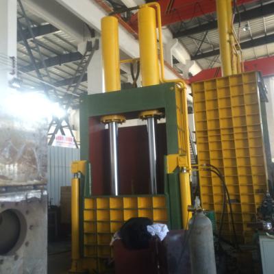 China Top Mounted Cylinder Plastic Baling Machine With Plc Control 18.5kw for sale