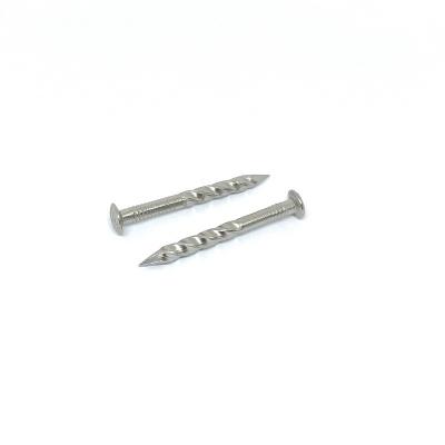 China Checkered Oval Head SUS304 Twist Shank Nails 3.75X42MM Size for sale