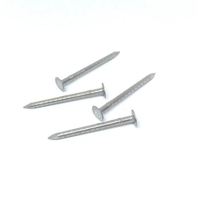 China Smooth Flat Head 4 Hollow Shank Stainless Steel Nails For Construction Fixing for sale