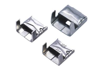 China L Type Stainless Steel Buckle , Steel Banding Clips Oxidation Resistant for sale