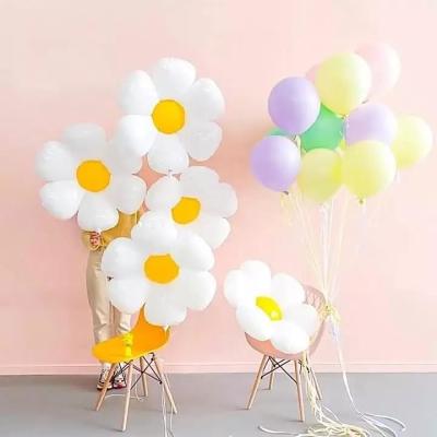 China Ins Style Cute Daisy Flower Shape Foil Balloons Globos Party Decoration for sale